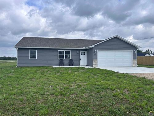 215 Sycamore St, Americus, KS, 66835 | Card Image