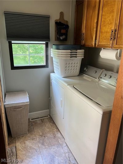 Laundry area | Image 2