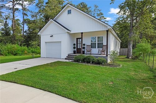 90 Kayton Ct, Pembroke, GA, 31321-5004 | Card Image