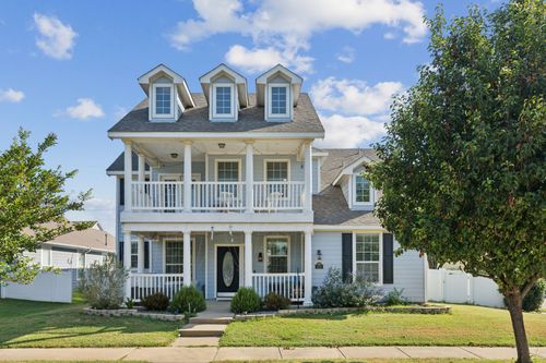 9321 Waterman Dr, Providence Village, TX, 76227-5744 | Card Image