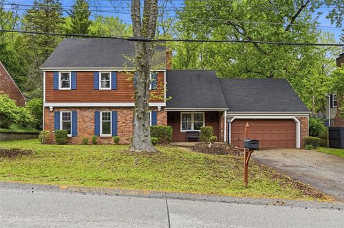 224 Thornberry Dr, Pittsburgh, PA, 15235-5062 | Card Image