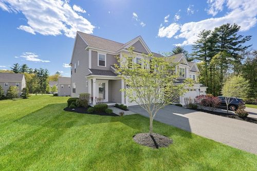 142-142 Bellwood Cir, Bellingham, MA, 02019 | Card Image