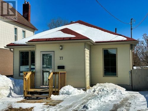 77 Prospect Ave, Thunder Bay, ON, P7A5L1 | Card Image