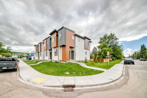 6305 62 Ave Nw, Calgary, AB, T3B3E7 | Card Image