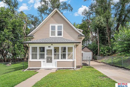 4312 Pratt St, Omaha, NE, 68111-2556 | Card Image
