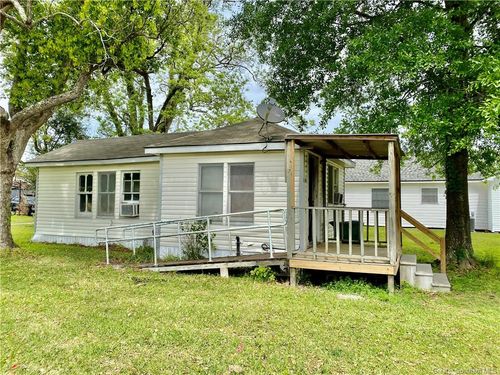 1530 East St, Vinton, LA, 70668-4520 | Card Image