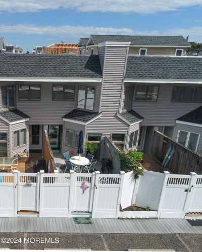 UNIT-4 - 8311 Long Beach Boulevard, Condo with 2 bedrooms, 1 bathrooms and null parking in Long Beach Twp NJ | Image 1