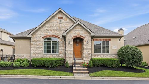3233 Armscote Rd, Dublin, OH, 43017-3653 | Card Image