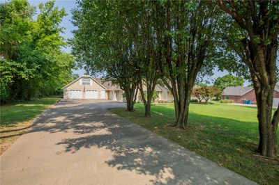 512 Sw O Street, House other with 3 bedrooms, 3 bathrooms and null parking in Bentonville AR | Image 3