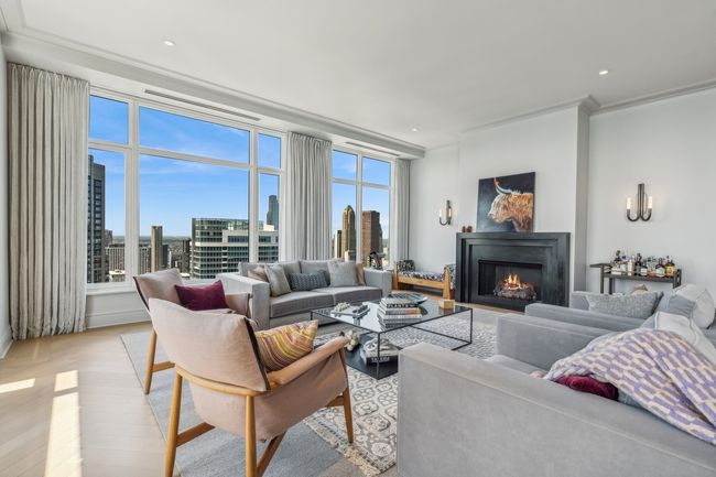 APT-4905 - 451 E Grand Ave, Condo with 3 bedrooms, 4 bathrooms and 2 parking in CHICAGO IL | Image 6