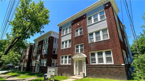 104-110 N Indiana Ave, Kansas City, MO, 64123-1119 | Card Image