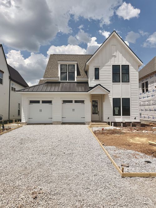 5726 Sagebrush Dr, Murfreesboro, TN, 37129-4487 | Card Image