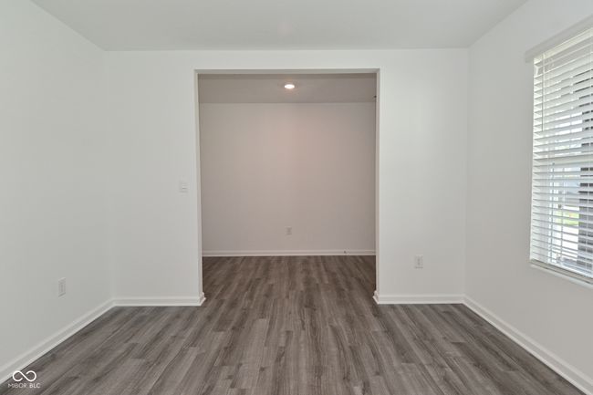 The private area at the entrance can be an office/study, living room or a den | Image 4