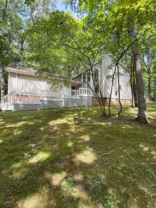1209 Hardwood Trl, Burns, TN, 37029-9043 | Card Image