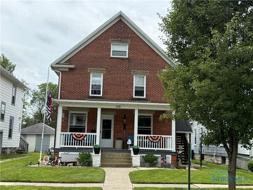 705 South St, Fremont, OH, 43420-3434 | Card Image