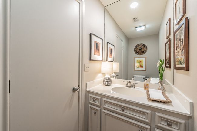 1214 Belle Pl, Home with 3 bedrooms, 3 bathrooms and null parking in Fort Worth TX | Image 10