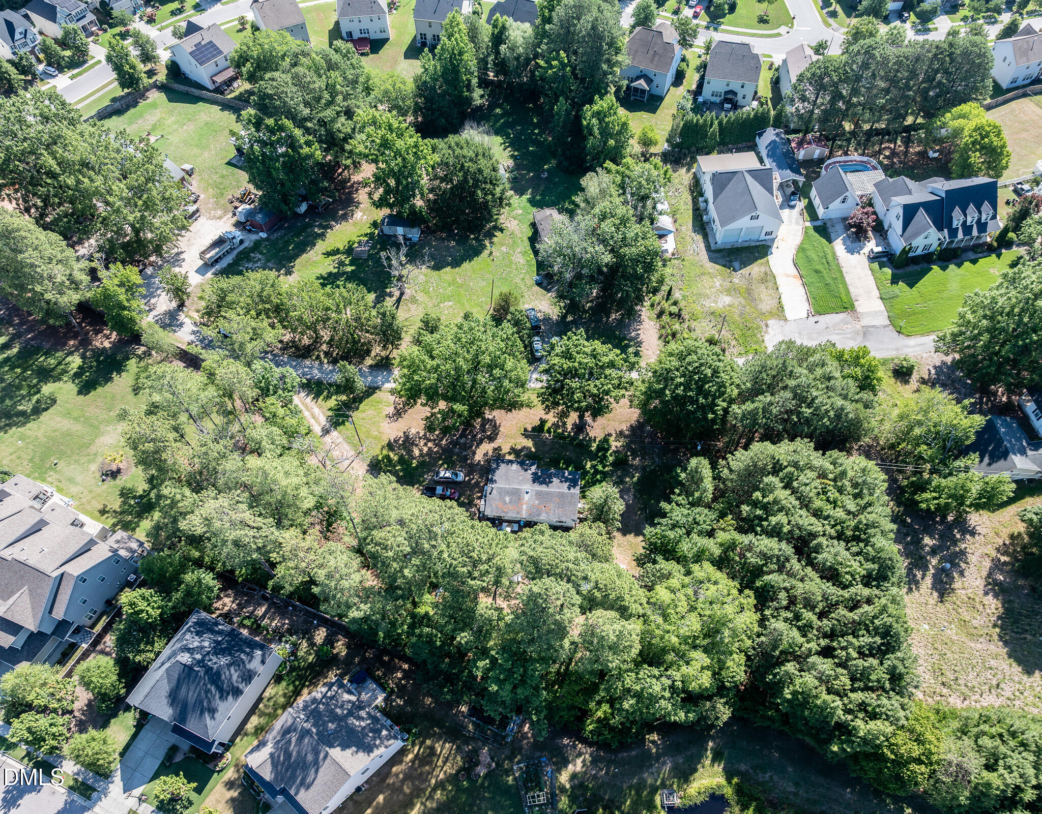 Land in Morrisville