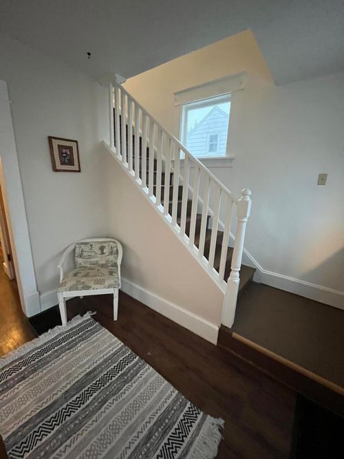 208 E Electric Ct, Sturgis, MI, 49091-1812 | Card Image