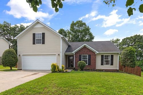 917 Lavergne Ln, LA VERGNE, TN, 37086-5206 | Card Image