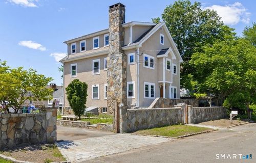 145 Dewey St, Stratford, CT, 06615-6804 | Card Image