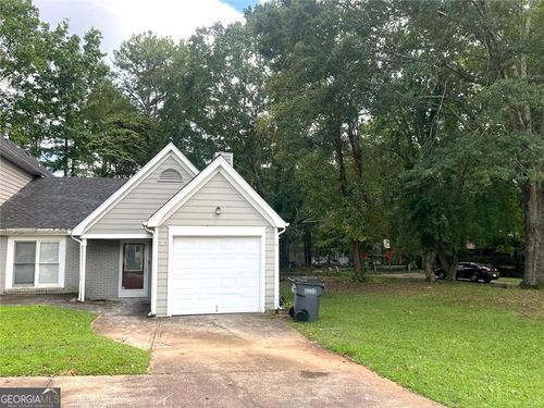 8114 Woodlake Dr, Riverdale, GA, 30274-3962 | Card Image