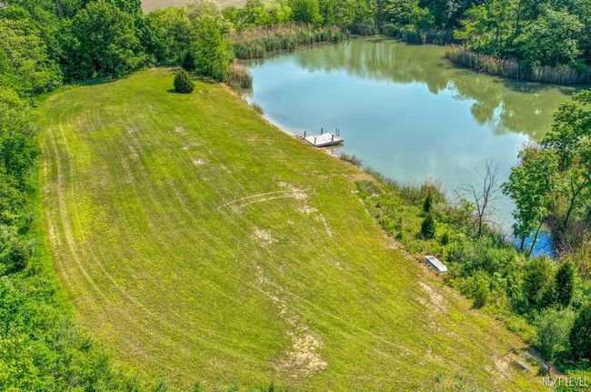 3 acre lake with perfect location for weekend gues | Image 4
