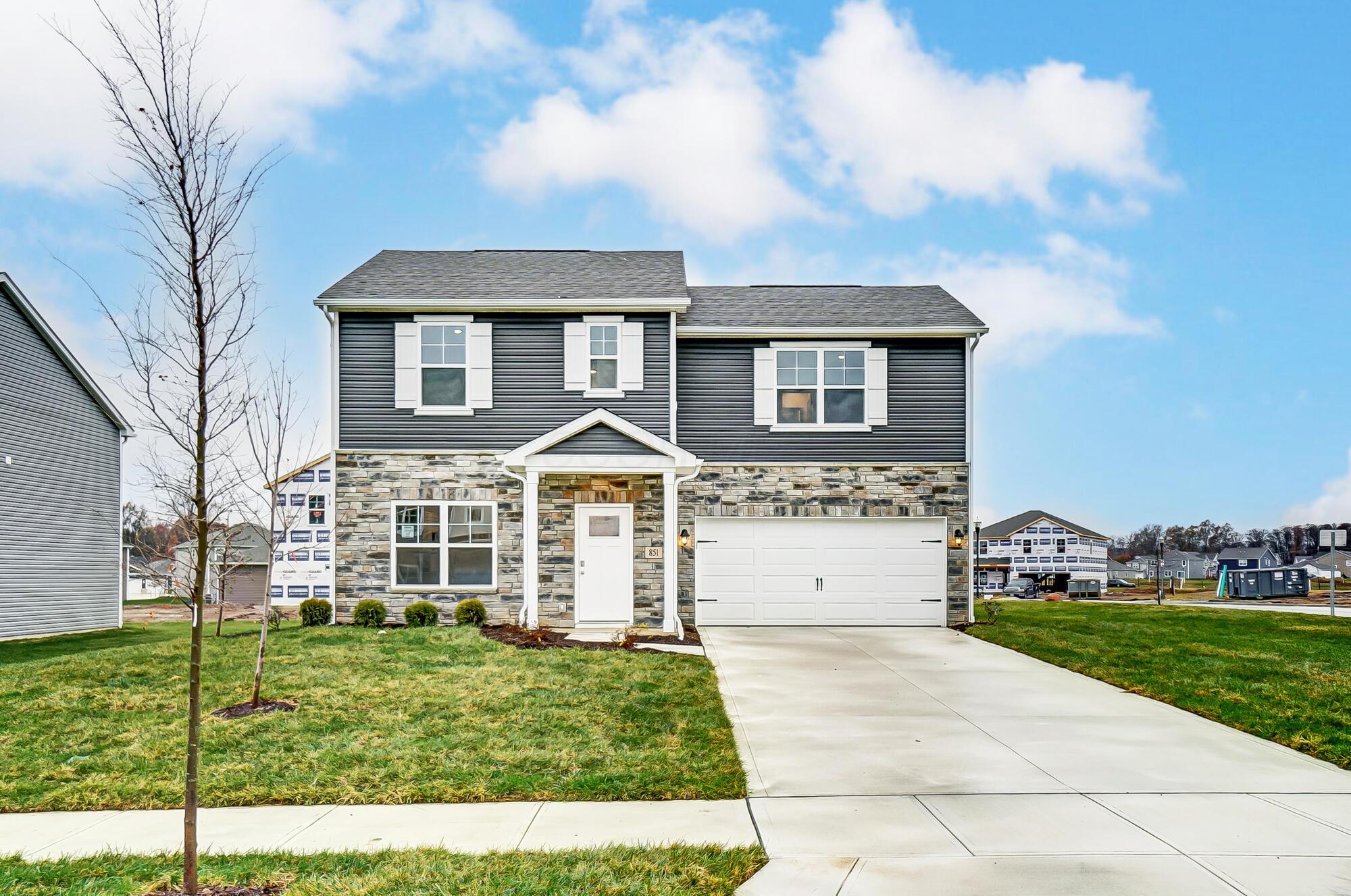 Sunny Vale Dr, Delaware, OH 43015