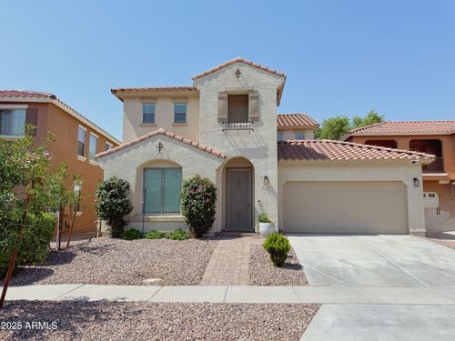 3776 E Sebastian Ln, Gilbert, AZ, 85297-5246 | Card Image