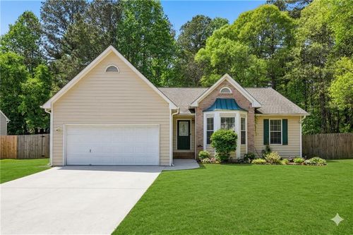1540 Millhaven Dr, Auburn, GA, 30011-2206 | Card Image
