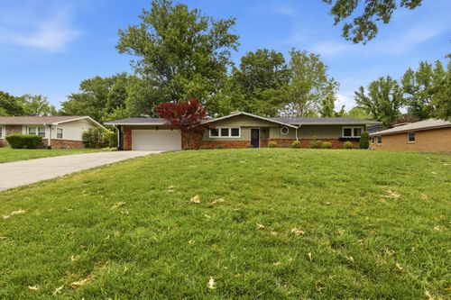 2723 E Glenwood St, Springfield, MO, 65804-3423 | Card Image