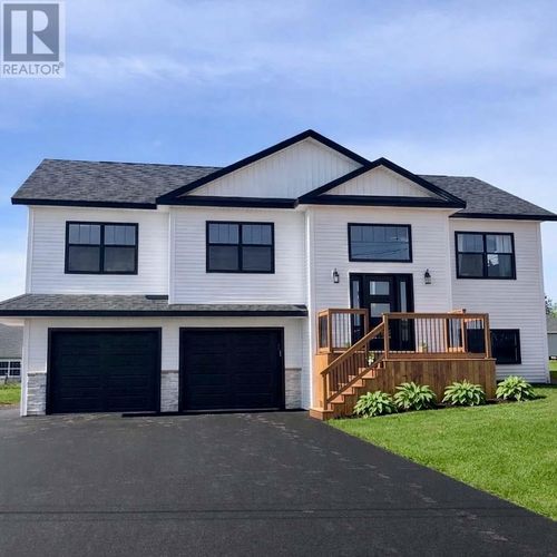 18 Hanmac Dr, Charlottetown, PE, C1C0W1 | Card Image