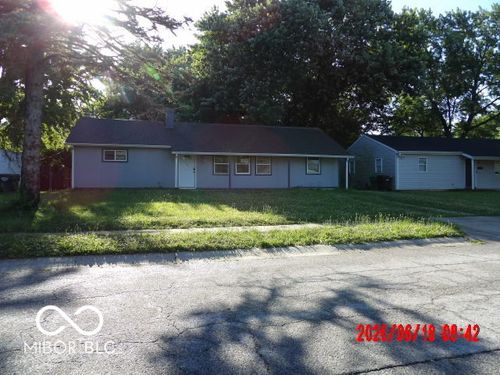 81 Crestview Dr, Greenwood, IN, 46143-1150 | Card Image