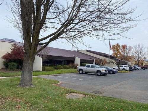 501 Airport Rd, Medford, OR, 97504-4159 | Card Image