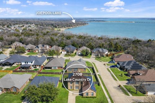 2708 Lake Country Dr, Grand Prairie, TX, 75052-8794 | Card Image
