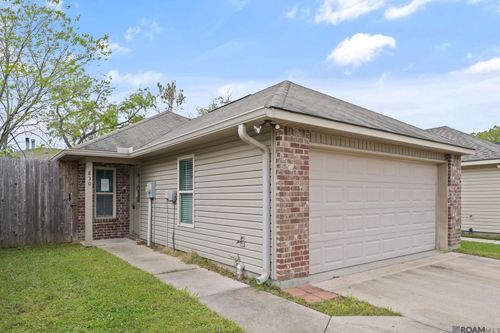 830 Sedona Pines Dr, Baton Rouge, LA, 70816-5547 | Card Image