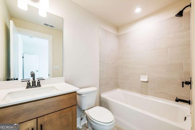 7 - 3962 Adler Cir, House other with 5 bedrooms, 5 bathrooms and 2 parking in Buford GA | Image 58