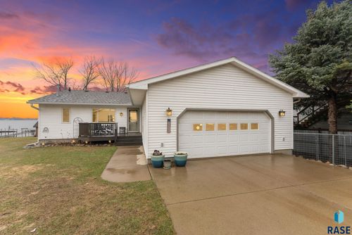 3881 Brant Grove Dr, Brant Lake, SD, 57016-7514 | Card Image