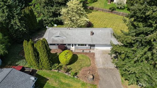 6725 La Bello Dr, Lynden, WA, 98264-9627 | Card Image