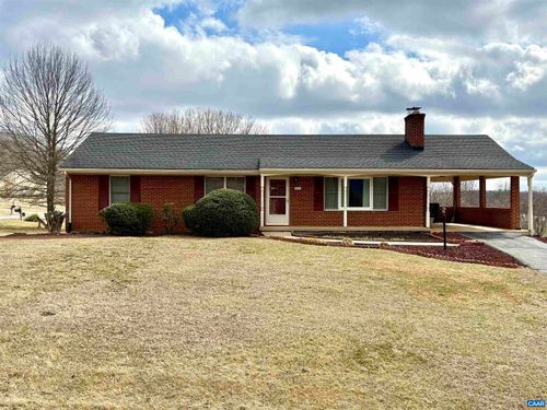 111 Partridge Pl, Madison Heights, VA, 24572-6116 | Card Image