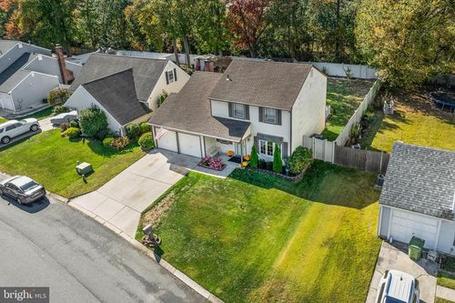 120 Edward Dr, SWEDESBORO, NJ, 08085-1519 | Card Image