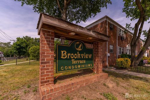 14m-289 Main St, Spotswood, NJ, 08884-2314 | Card Image