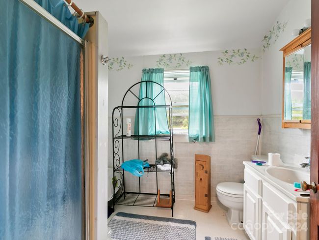 63 Ford St, House other with 3 bedrooms, 2 bathrooms and null parking in Canton NC | Image 16