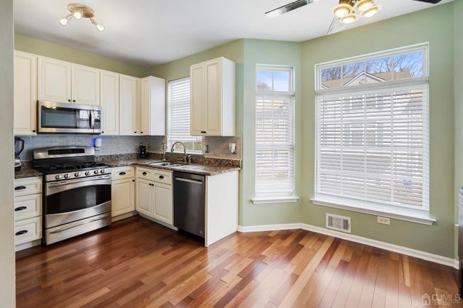 APT-203 - 1166 New Brunswick Ave, Townhouse with 3 bedrooms, 4 bathrooms and null parking in Rahway NJ | Image 8
