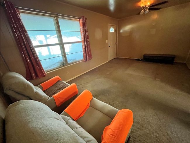 306 N Texas Ave, House other with 4 bedrooms, 2 bathrooms and null parking in Freer TX | Image 21