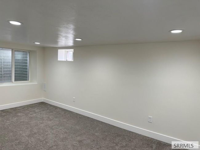 135 College Street, House other with 5 bedrooms, 1 bathrooms and null parking in Idaho Falls ID | Image 10