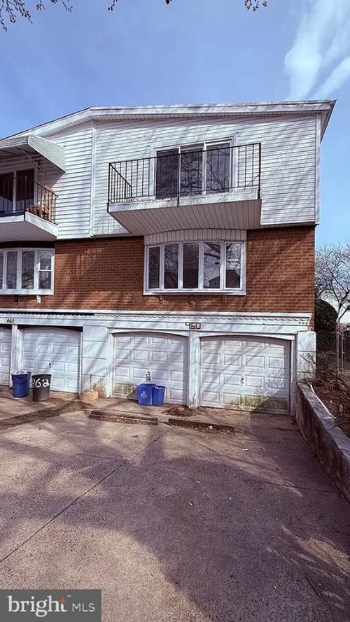 460 Parlin St, PHILADELPHIA, PA, 19116-3520 | Card Image
