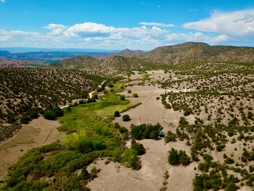 910 County Road 69, Dixon, NM, 87527 | Card Image