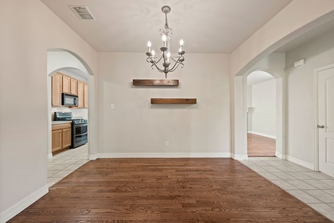 361 Conroe Cir, House other with 3 bedrooms, 3 bathrooms and null parking in Argyle TX | Image 9
