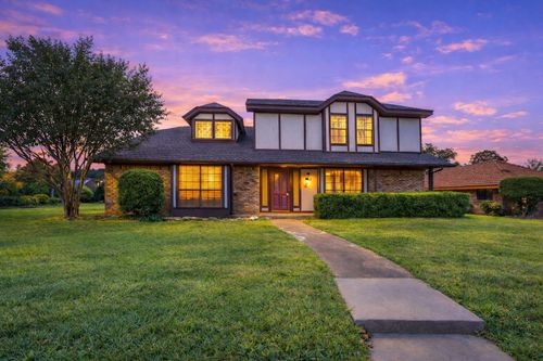 4 Hickory Hills Blvd, Hickory Creek, TX, 75065-2918 | Card Image