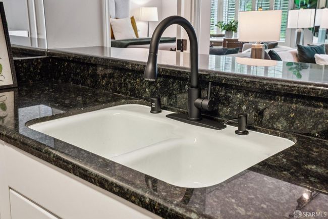 UNIT-302 - 111 Chestnut St, Condo with 2 bedrooms, 2 bathrooms and 1 parking in San Francisco CA | Image 15